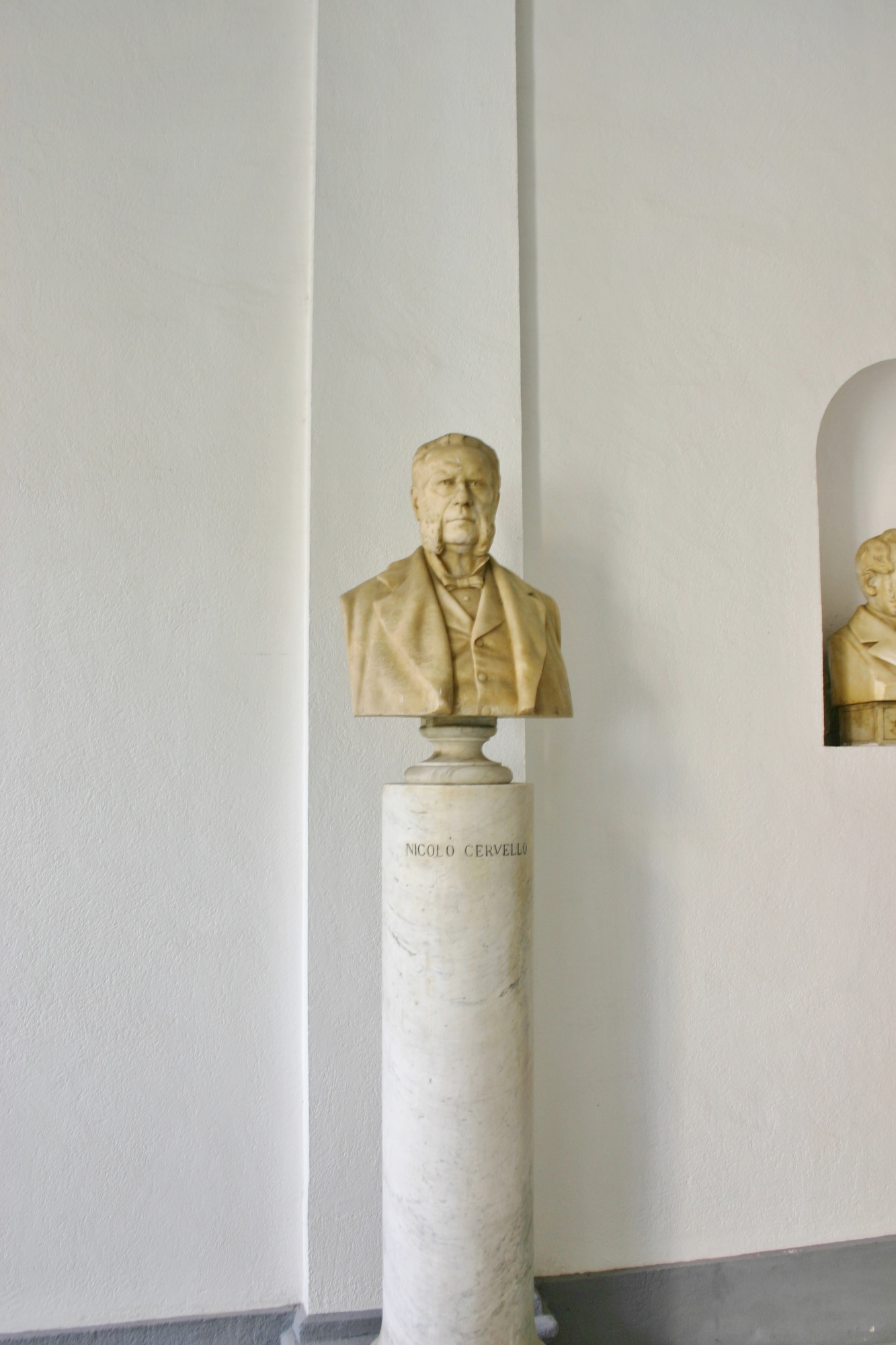 Nicolò Cervello's bust, Palermo (1) (1333x2000).jpg